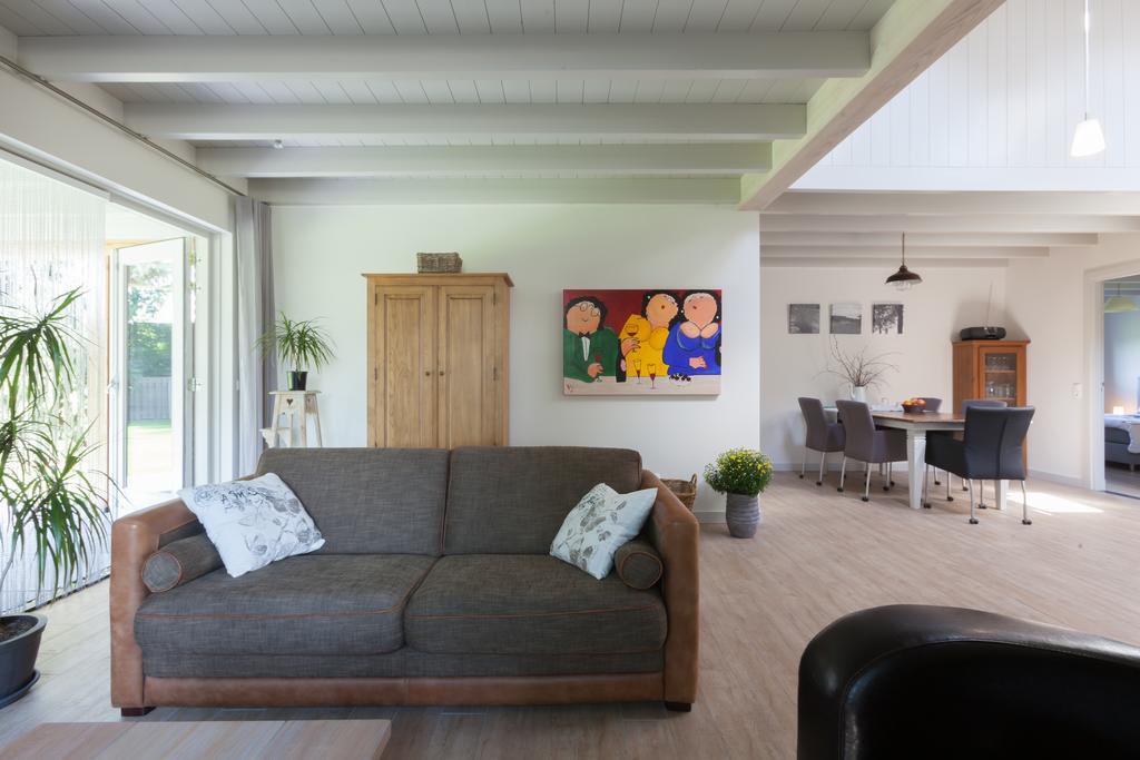 B&B Den Achterhof อูเดน ภายนอก รูปภาพ